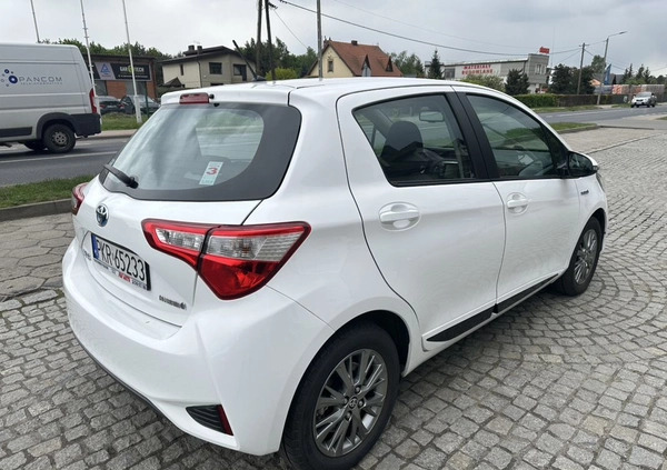 Toyota Yaris cena 55800 przebieg: 36123, rok produkcji 2018 z Krotoszyn małe 106